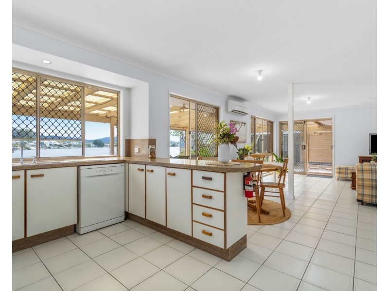 29 Angelica Street, Elanora QLD 4221