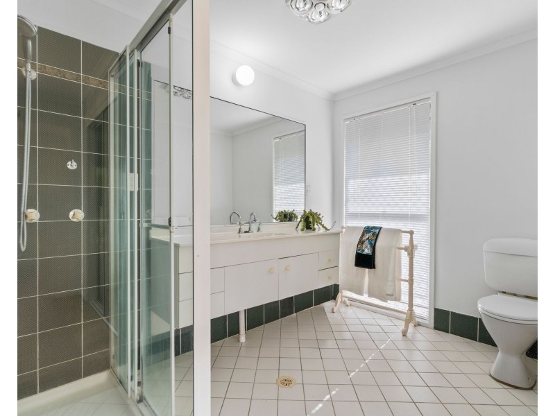 29 Angelica Street, Elanora QLD 4221