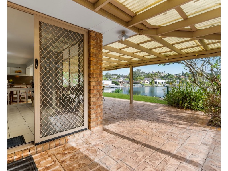 29 Angelica Street, Elanora QLD 4221