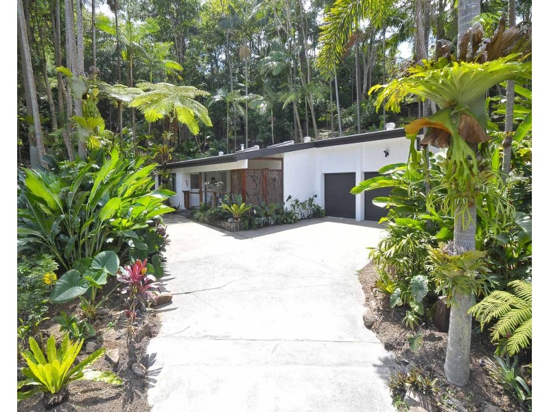 25 Esperance Close, Elanora QLD 4221
