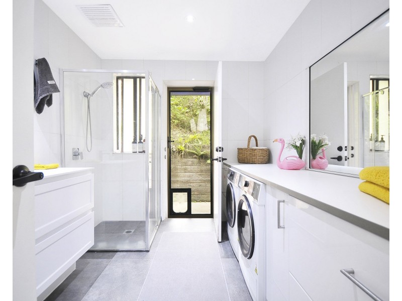 25 Esperance Close, Elanora QLD 4221