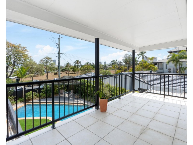 38 Southern Cross Drive, Surfers Paradise QLD 4217