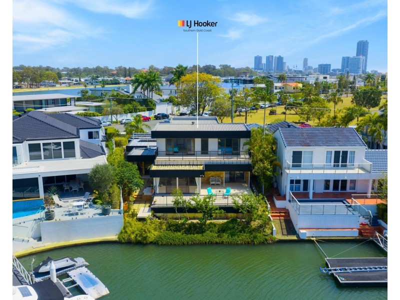 38 Southern Cross Drive, Surfers Paradise QLD 4217