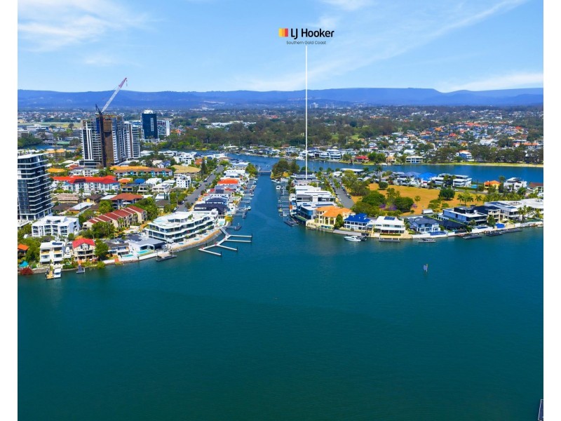 38 Southern Cross Drive, Surfers Paradise QLD 4217