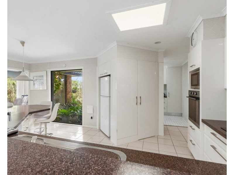 38 Southern Cross Drive, Surfers Paradise QLD 4217