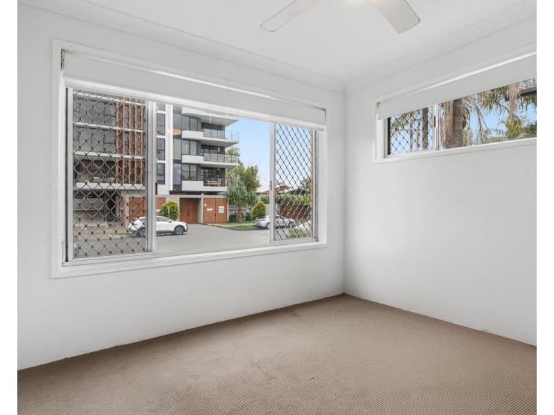 1/9 Twenty Eighth Avenue, Palm Beach QLD 4221