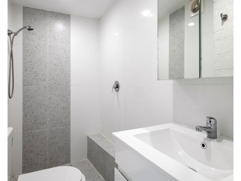 236 Nerang Street, Southport QLD 4215