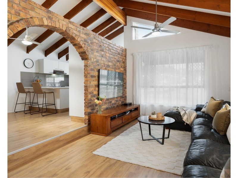 48 Togos Avenue, Currumbin Waters QLD 4223