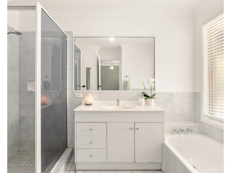48 Togos Avenue, Currumbin Waters QLD 4223