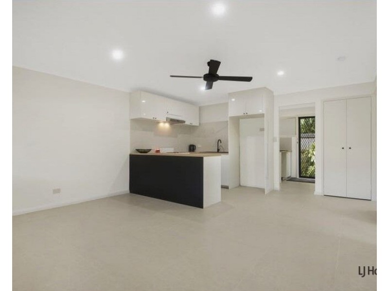2/45 Third Avenue, Palm Beach QLD 4221