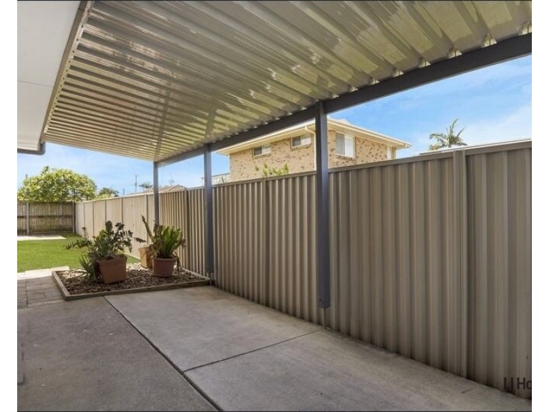 2/45 Third Avenue, Palm Beach QLD 4221