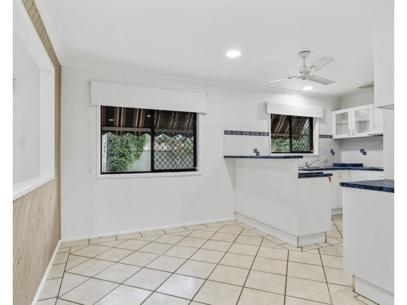 345 Hinkler Drive, Worongary QLD 4213