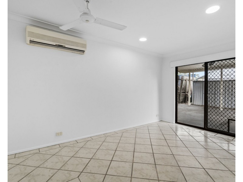 345 Hinkler Drive, Worongary QLD 4213