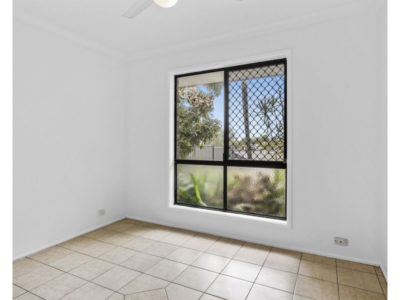 345 Hinkler Drive, Worongary QLD 4213