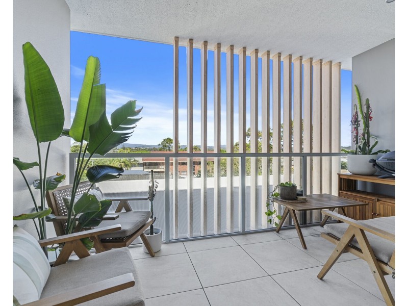 306/1 Tenth Avenue, Palm Beach QLD 4221