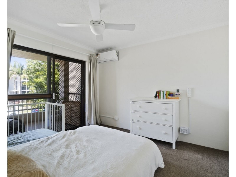 3/3 Nyrang Avenue, Palm Beach QLD 4221