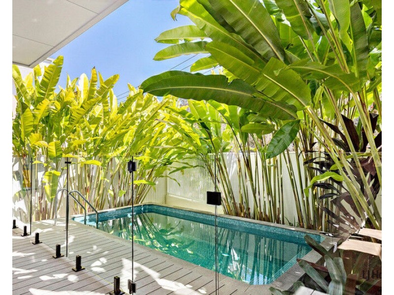 22 Tawarri Crescent, Burleigh Heads QLD 4220