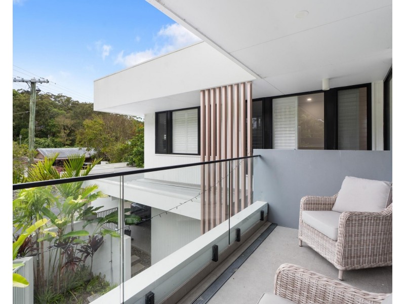 22 Tawarri Crescent, Burleigh Heads QLD 4220