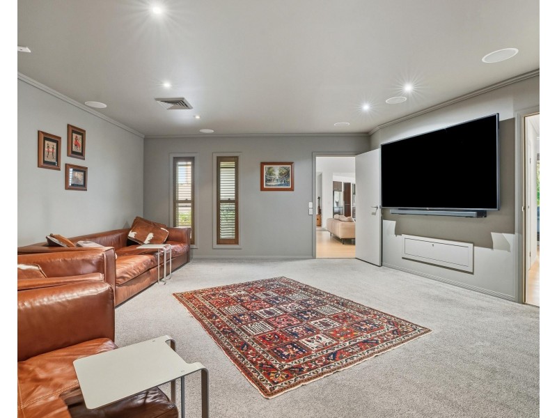 2 Joyce Court, Tallebudgera QLD 4228