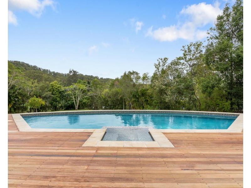 2 Joyce Court, Tallebudgera QLD 4228