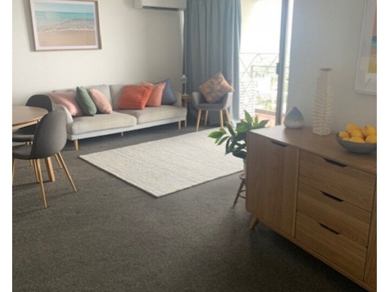 20E/973 Gold Coast Highway, Palm Beach QLD 4221