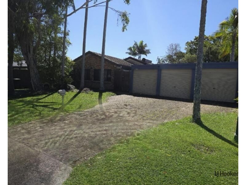 15 Drumfish Drive, Currumbin Waters QLD 4223