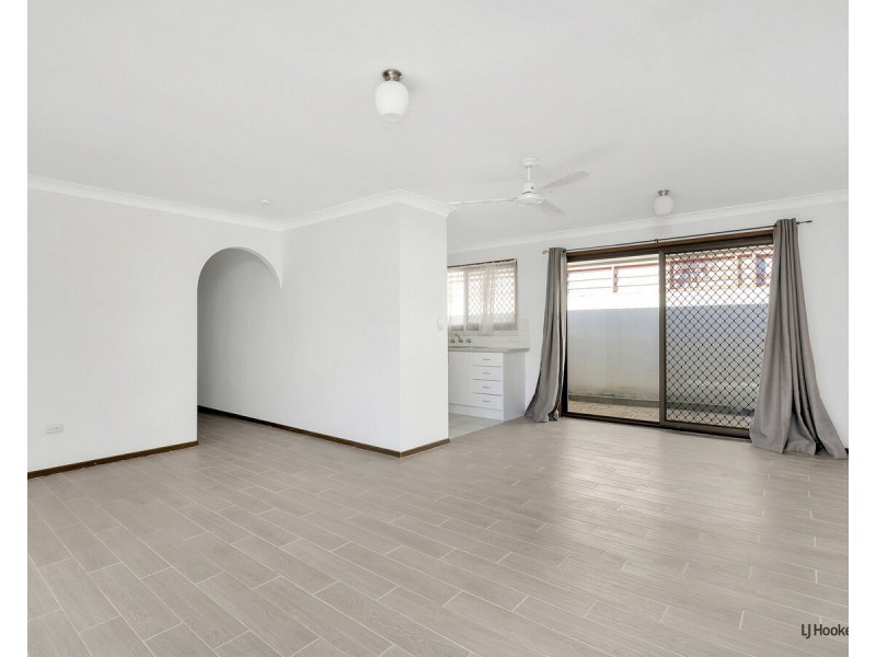 2/23 Wildwood Court, Bundall QLD 4217