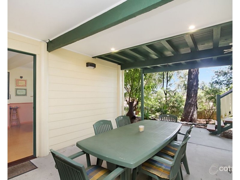 38 Currant Street, Elanora QLD 4221