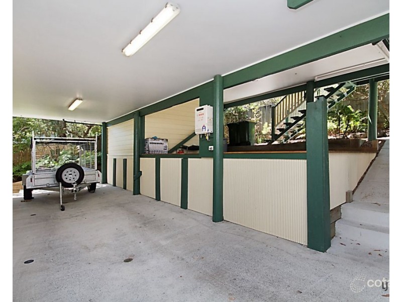 38 Currant Street, Elanora QLD 4221