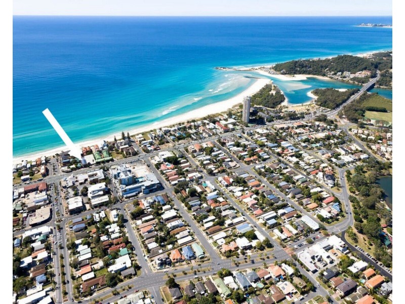 2/1055 Gold Coast Highway, Palm Beach QLD 4221