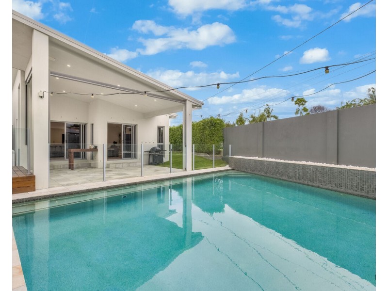 1/3 Winders Avenue, Tugun QLD 4224
