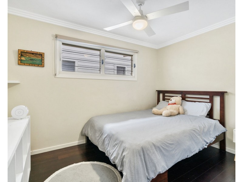 27 Twenty Third Avenue, Palm Beach QLD 4221