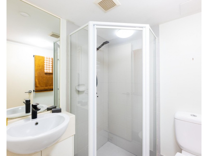 5/24-26 Dutton Street, Coolangatta QLD 4225