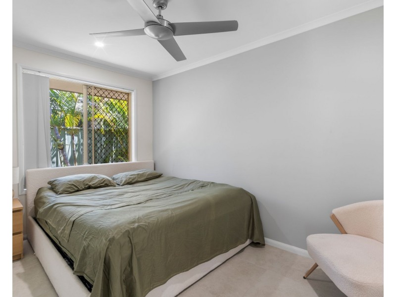 253 Nineteenth Avenue, Elanora QLD 4221