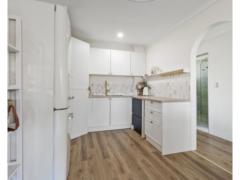 8/10 Nalla Court, Palm Beach QLD 4221