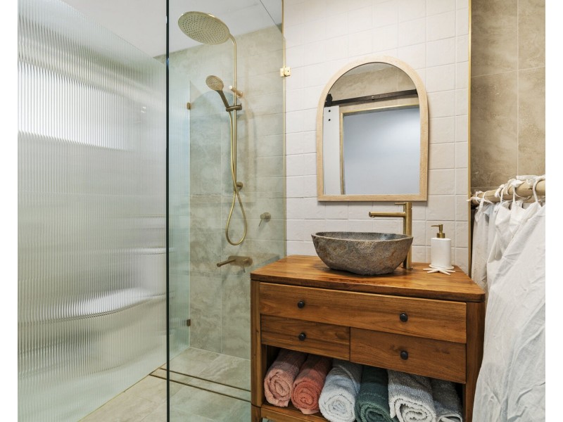 8/10 Nalla Court, Palm Beach QLD 4221