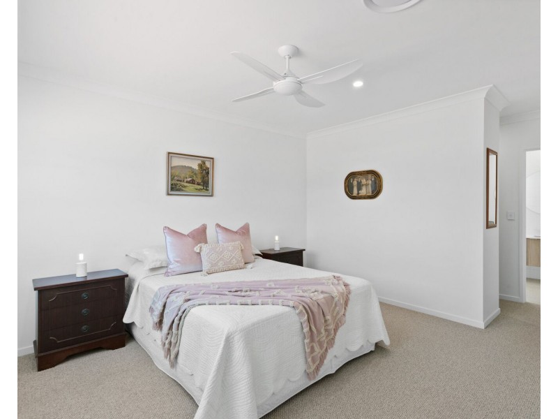 1/28 Fourth Avenue, Palm Beach QLD 4221