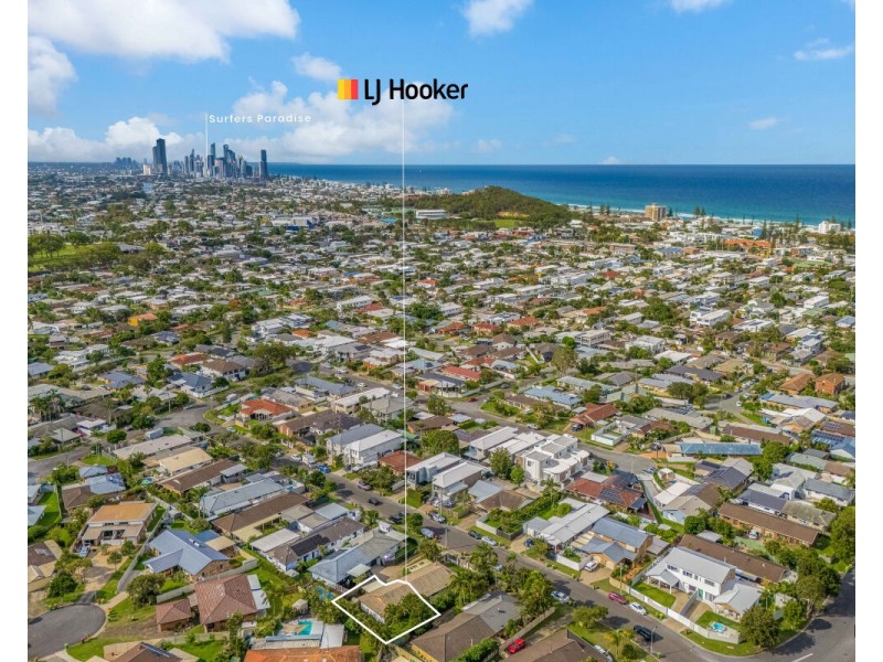 2/16 Doggett Drive, Miami QLD 4220