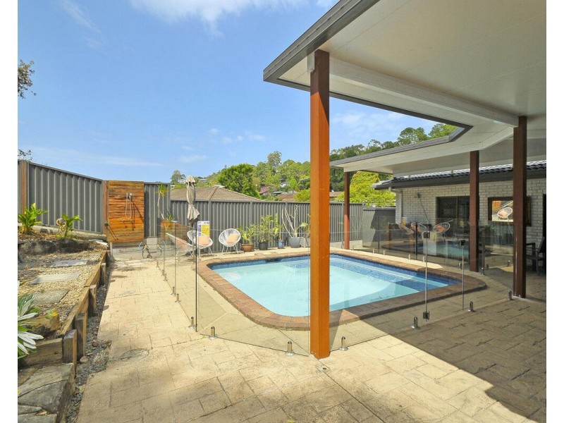 17 Esperance Close, Elanora QLD 4221