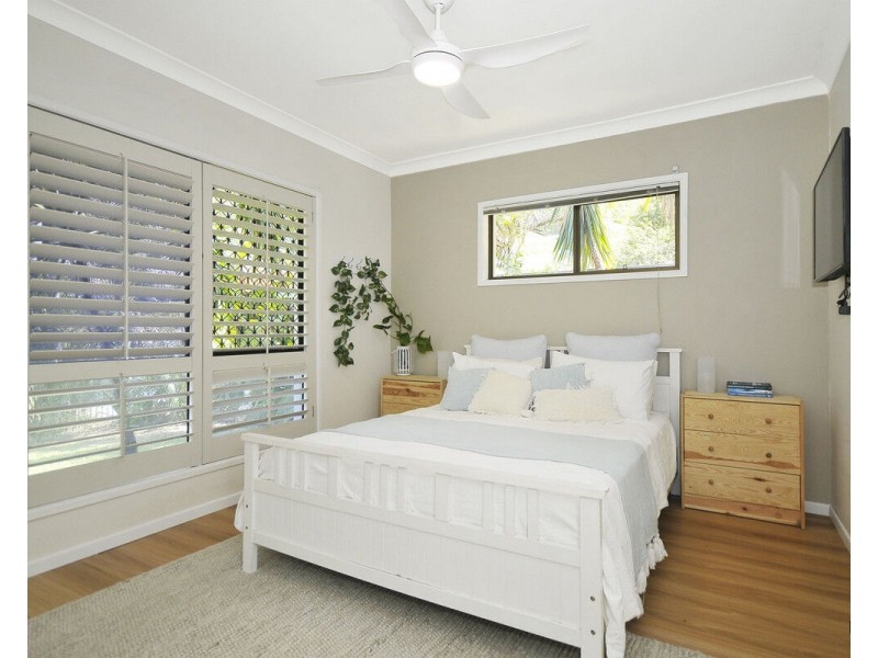 17 Esperance Close, Elanora QLD 4221