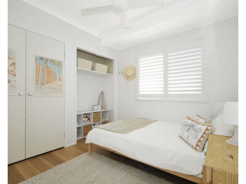 17 Esperance Close, Elanora QLD 4221