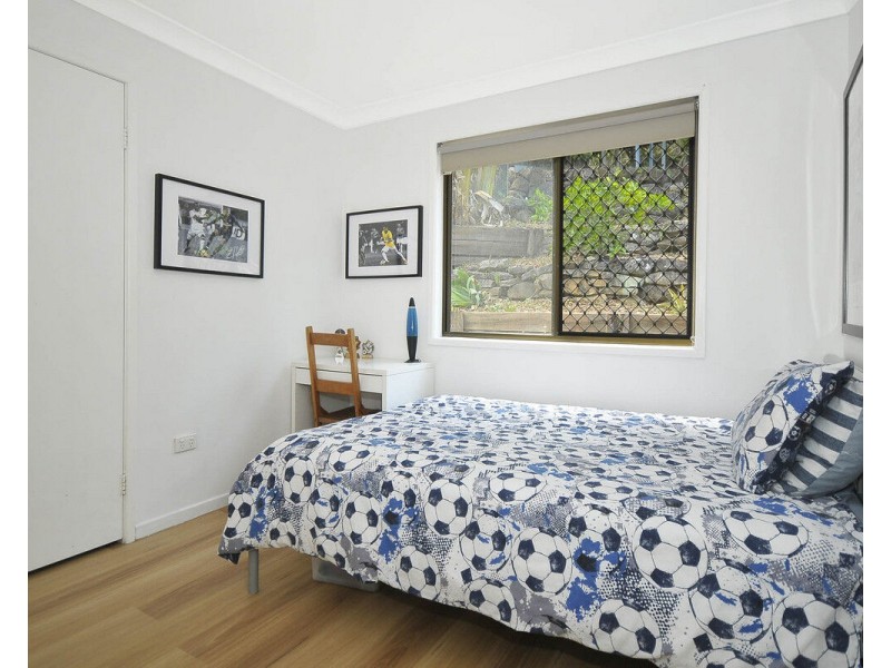 17 Esperance Close, Elanora QLD 4221