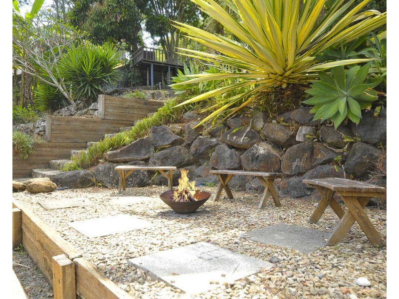 17 Esperance Close, Elanora QLD 4221