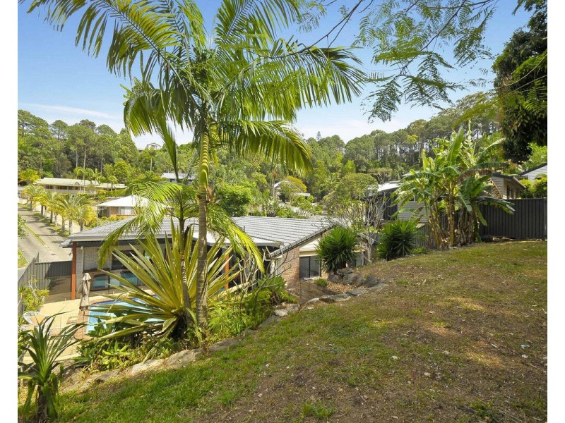 17 Esperance Close, Elanora QLD 4221