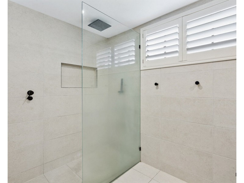 6/12 Fifteenth Avenue, Palm Beach QLD 4221