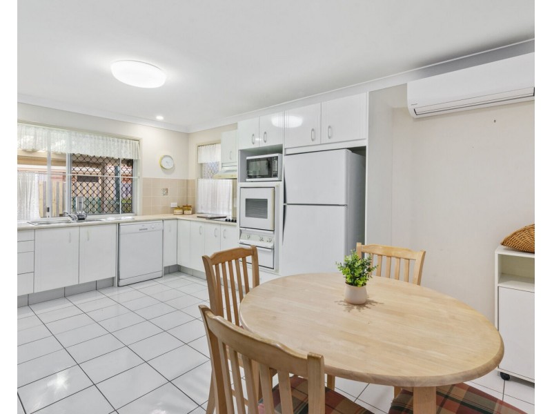 20 Casuarina Drive, Elanora QLD 4221