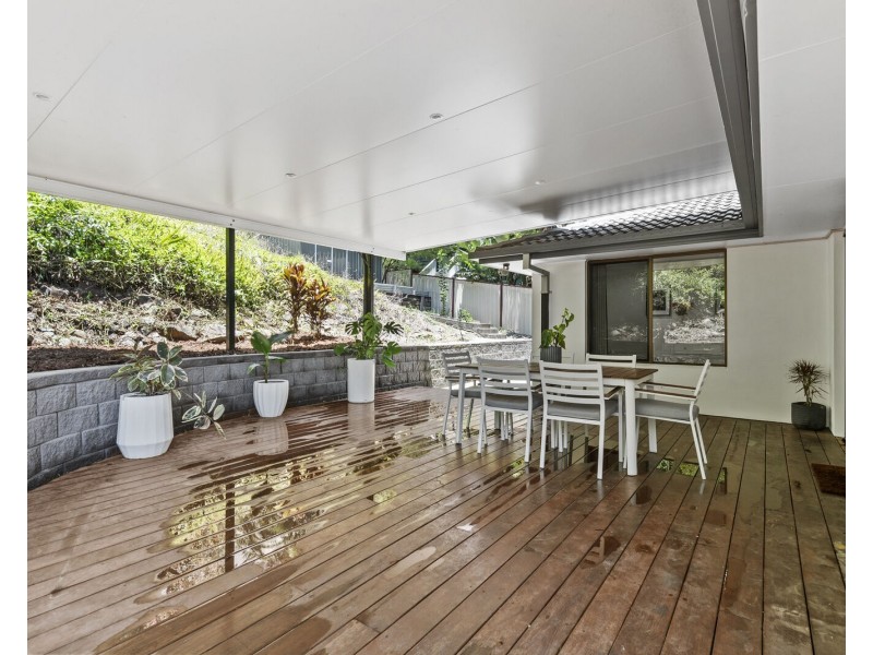 6 Wickepin Court, Elanora QLD 4221