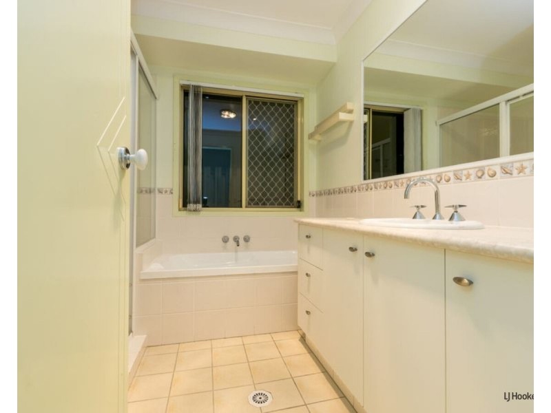 15 Keegan Circuit, Currumbin Waters QLD 4223