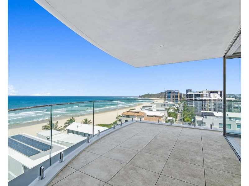 17/152 Jefferson Lane, Palm Beach QLD 4221