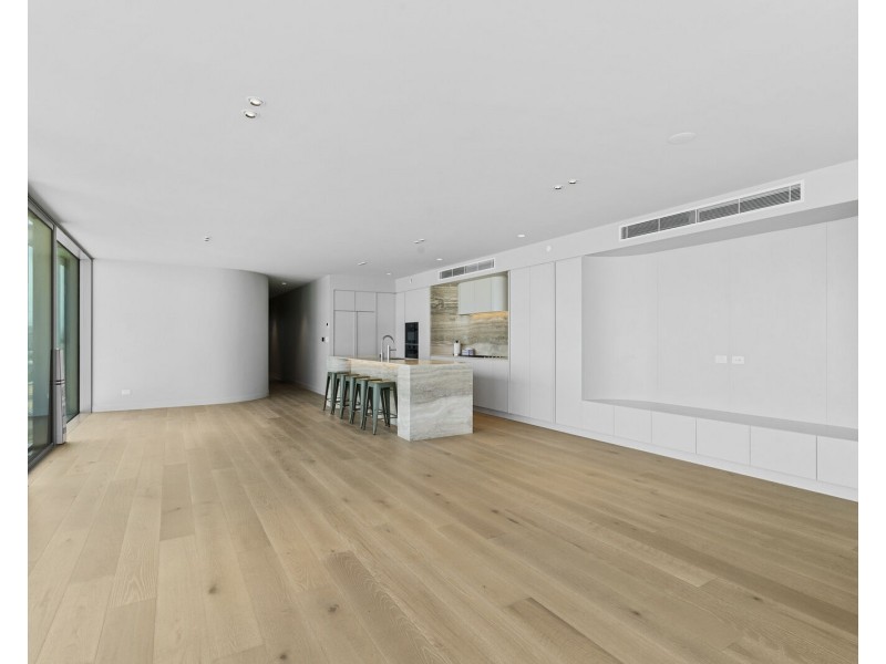 17/152 Jefferson Lane, Palm Beach QLD 4221